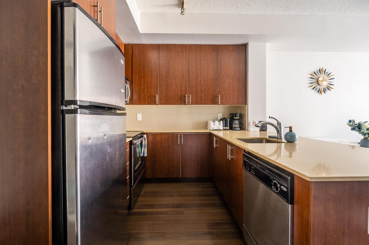 Beautiful Condos In The Heart Of Downtown By Globalstay تورونتو المظهر الخارجي الصورة