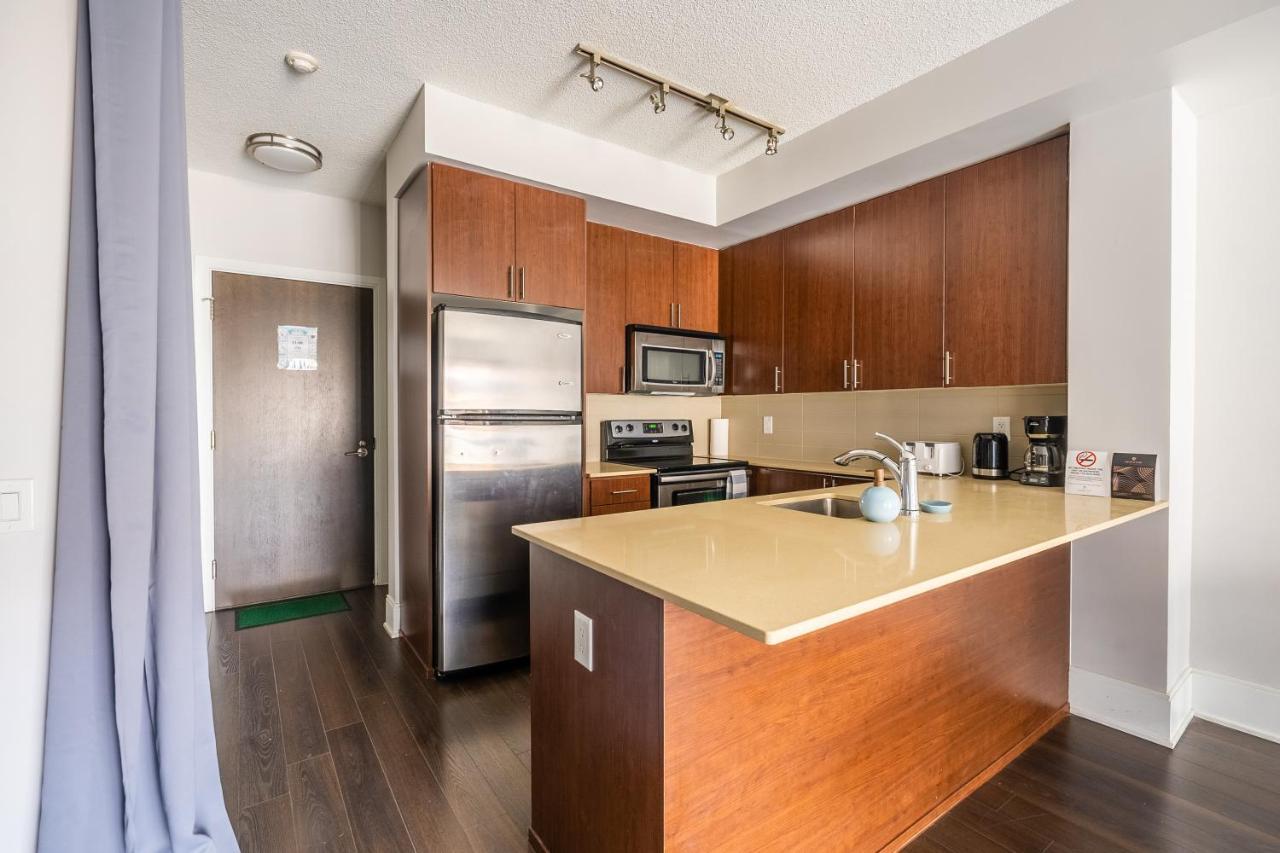 Beautiful Condos In The Heart Of Downtown By Globalstay تورونتو المظهر الخارجي الصورة