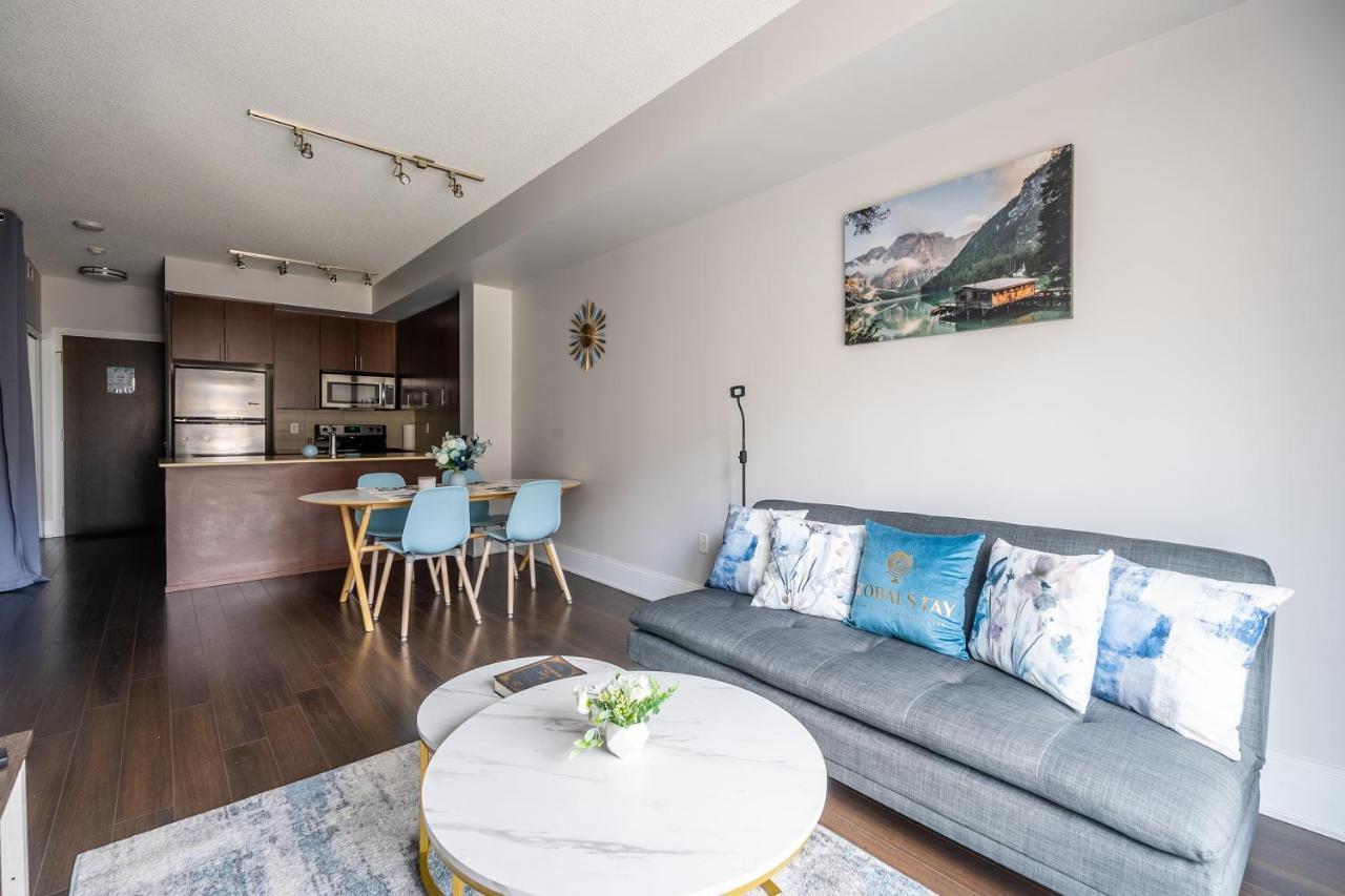 Beautiful Condos In The Heart Of Downtown By Globalstay تورونتو المظهر الخارجي الصورة