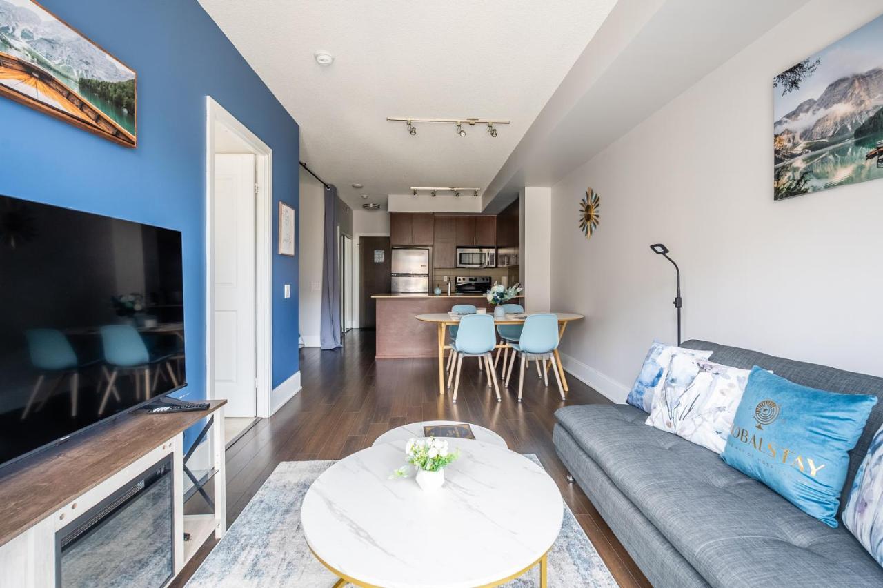 Beautiful Condos In The Heart Of Downtown By Globalstay تورونتو المظهر الخارجي الصورة