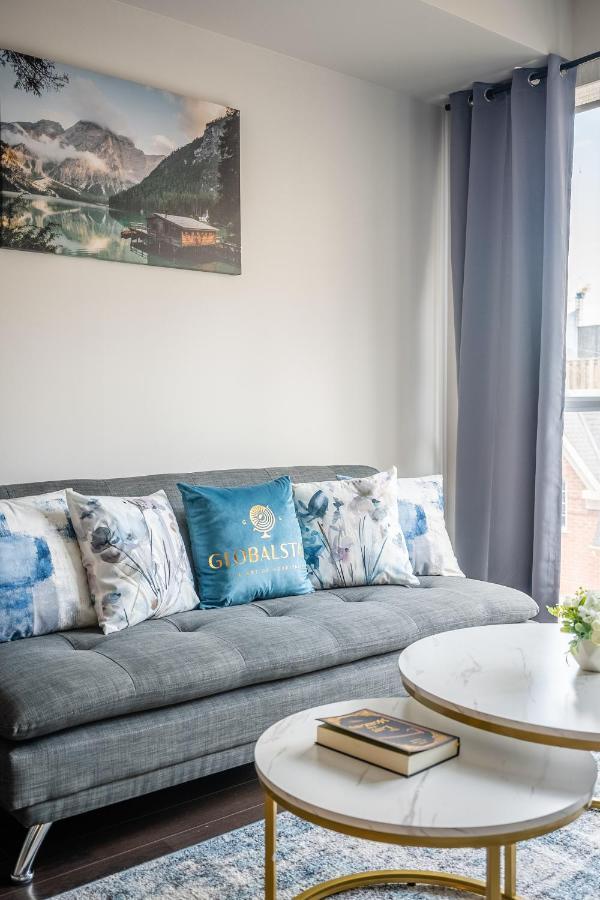 Beautiful Condos In The Heart Of Downtown By Globalstay تورونتو المظهر الخارجي الصورة